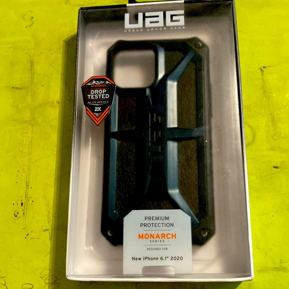 Urban Armor Gear, Monarch series, premium protection, for iPhone 6.1” 2020